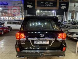 تۆیۆتا لاند کروزەر